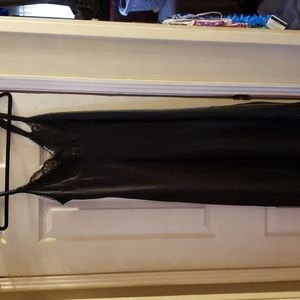 Jones New York Bridal slip